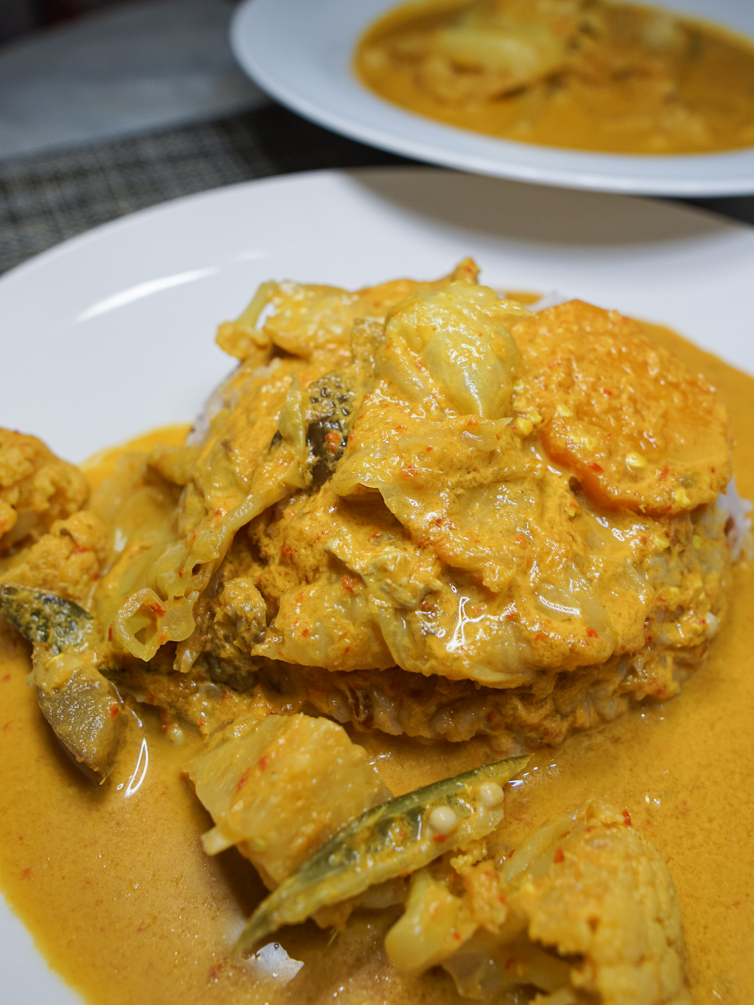 Singapore ‘Cai Png’ Vegetable Curry Recipe | Economy Rice Cai Fan Curry