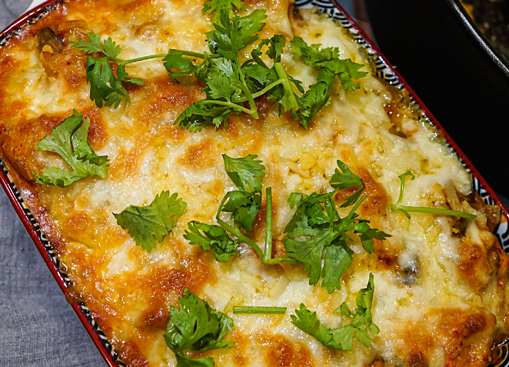 Cheesy Curry Baked Rice
