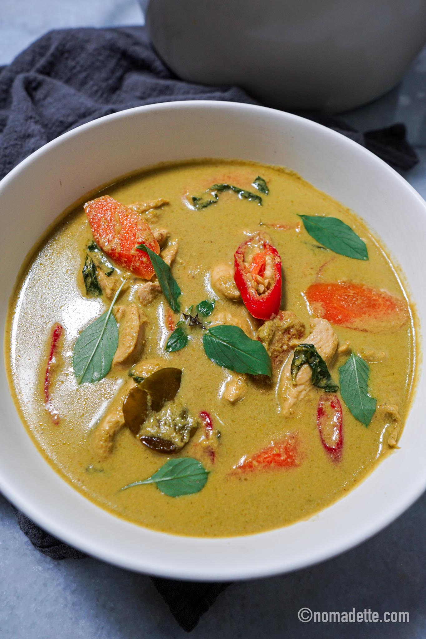 Thai Green Curry Chicken | Gaeng Khiao Waan Gai