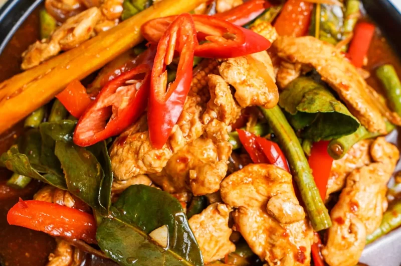 Ayam Paprik | Thai-Malaysian Chicken Stir Fry